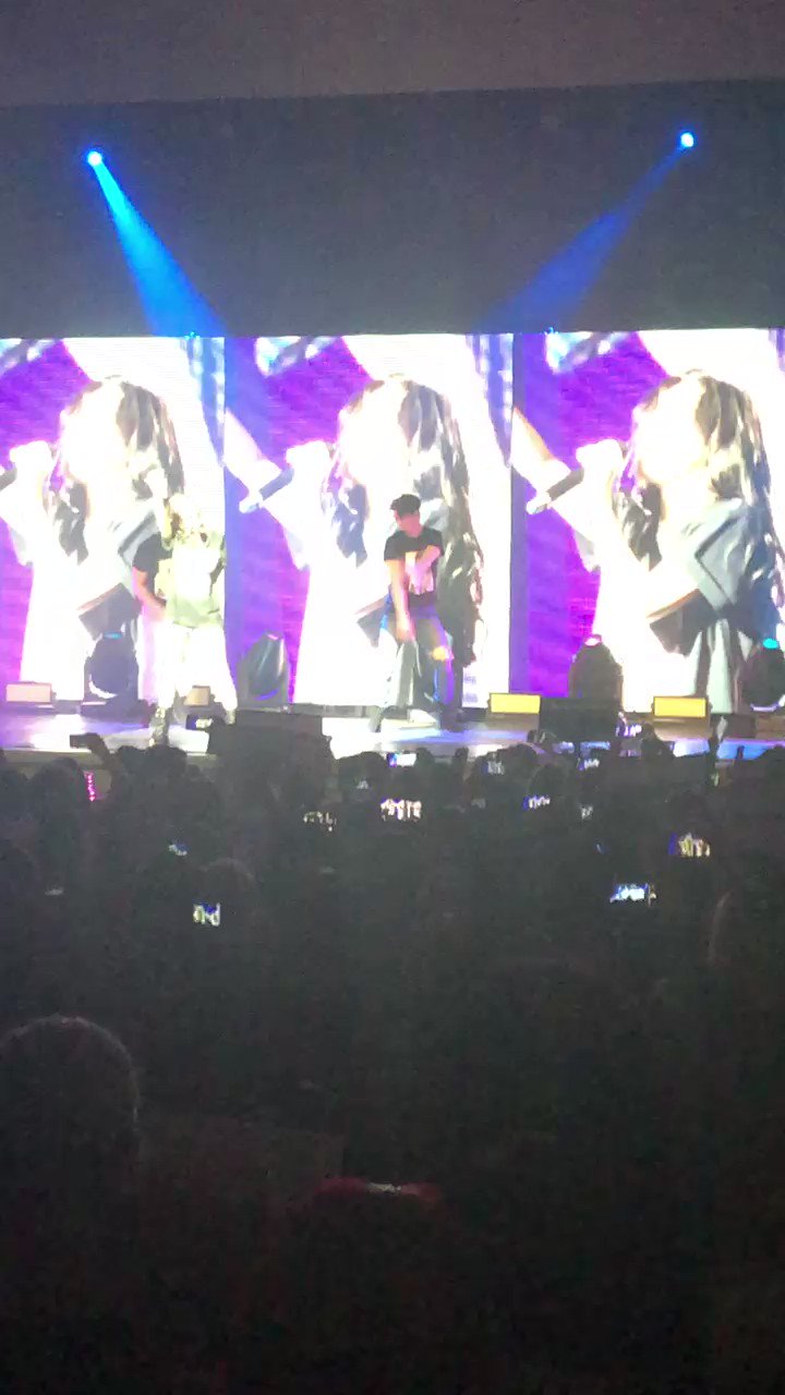 Wonder Girls on Twitter: "Sunmi performing Gashina in New York 190315 💜