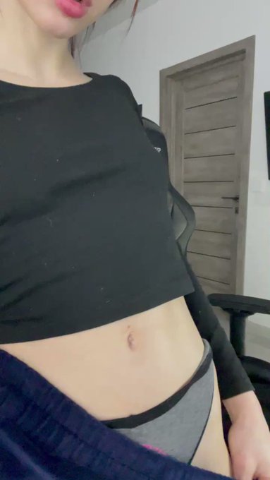https://t.co/fDU5fuJuaJ
Come to say hi and look at me ?☺️
Sorry for sweatshirt covered in muck? https://t