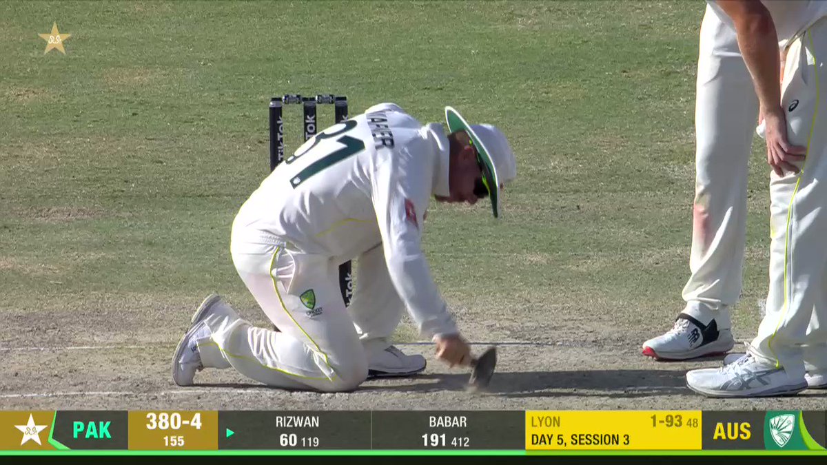 RT @TheRealPCB: The Thor hammer made another cameo today. 

#BoysReadyHain l #PAKvAUS https://t.co/6LpKTUo554