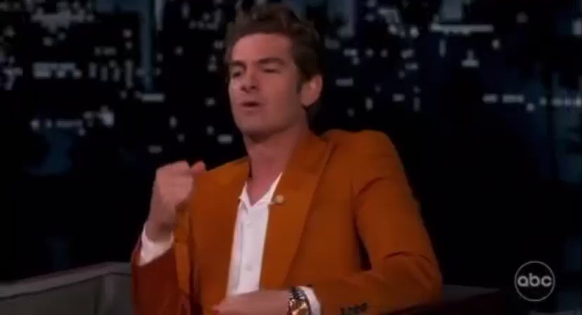 RT @bxmmerland: andrew garfield hitting himself in the face after talking about himself he’s so real https://t.co/f73WBT0ix1