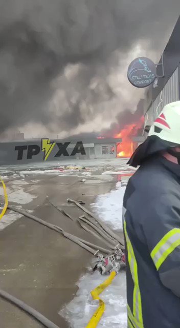 RT @nexta_tv: One of the largest markets in Eastern #Europe, Barabashovo, is on fire in #Kharkiv. https://t.co/R17SRK0VLv