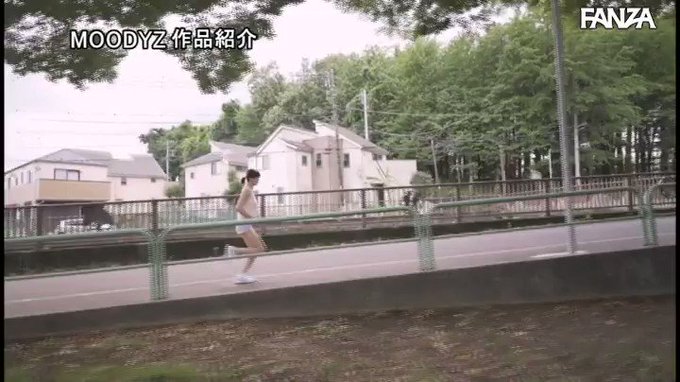 今も活動中の神乳Yo●Tu●e● 子宮がビクビク痙攣追撃めちゃイキッ！ 4本番  #明日見未来 

配信️👉 https://t.co/8aIiXXcRtu https://t.co/21dqsMPwCz