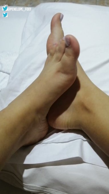 My Feet Deserves the world 💦💙
•goddess findom femdom feetdom toes soles feet paypig finsub cashslave•