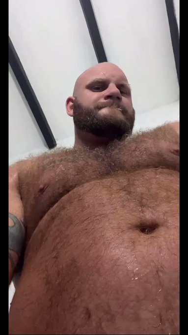 Here’s a reason to ban me TikTok!! ?Un blurred version here ? https://t.co/i8ziEreFcN

#gaybear #gaybears