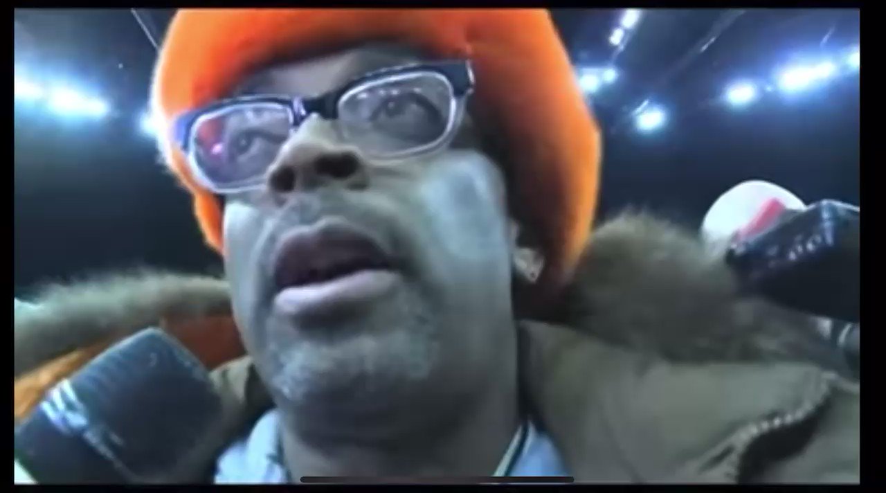 Happy Birthday to Spike Lee!!! 

\"I am from Brooklyn but I\m a knicks fan\" 

THANK YOU! 
