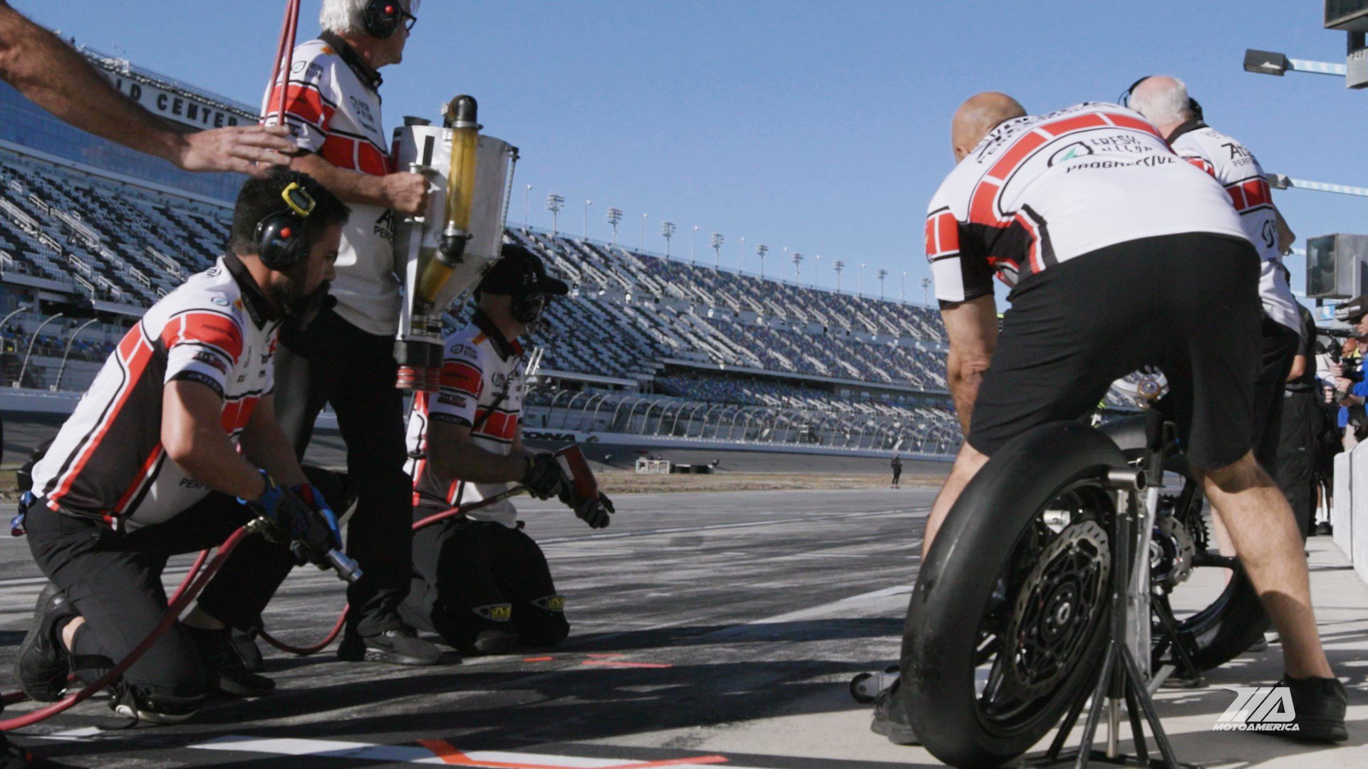 MotoAmerica on Twitter "Pit stops are a critical part of the DAYTONA