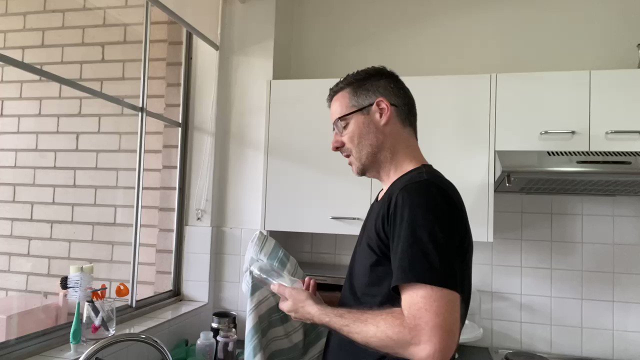 [情報] 中立史詩手下新卡 滑行亡鱗納迦