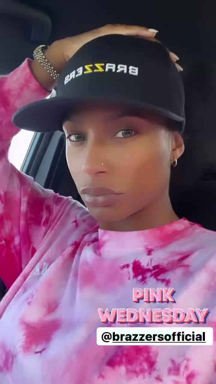 Sarai Minx 📍miami On Twitter On Wednesdays We Wear Pink 💗 Brazzers