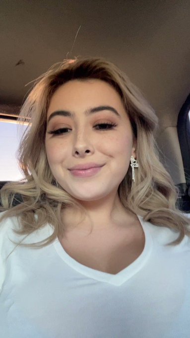 TW Pornstars - Chloe Surreal 🍤 Videos from Twitter.