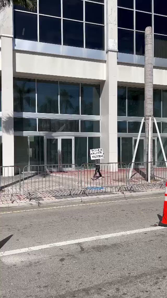 Wall Street Wolverine on Twitter "Los nocoiners estos días https//t