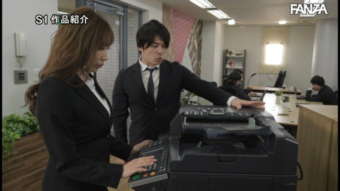 本日のセールAVはこちらです！
出張先で軽蔑している中年セクハラ上司とまさかの相部屋に…朝まで続く絶倫性交に不覚にも感じてしまったHカップ新入社員 小宵こなん https://t.co/stQrpSpU62