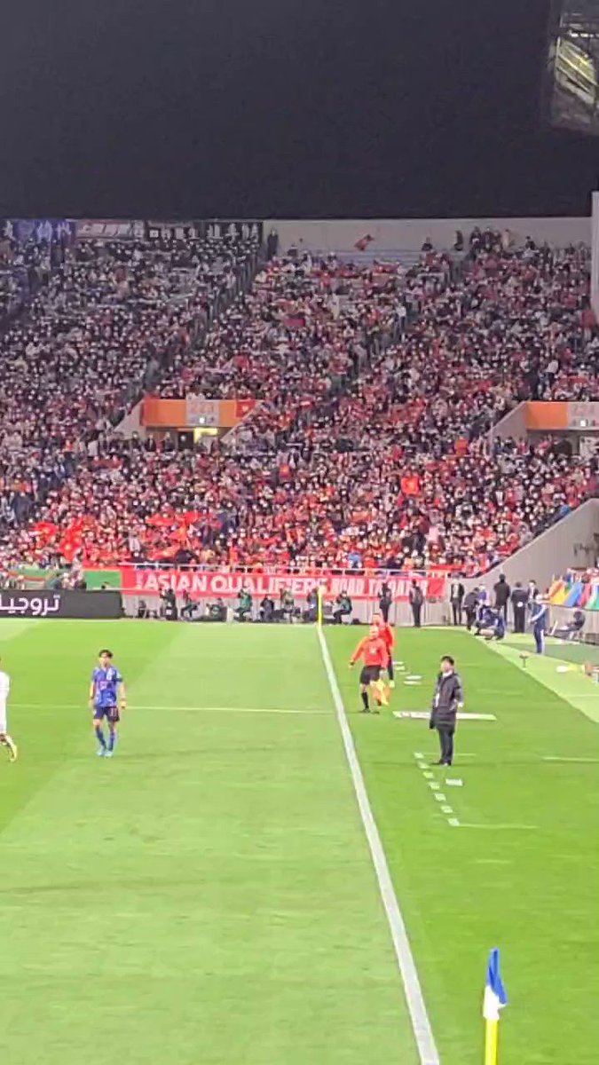 動画 サッカーベトナムサポーター禁止行為大声援 大合唱を連発に ベトナム語で注意しろよ これが国際試合 の声 注意アナウンスもガン無視 超絶 厳選 ニュースまとめch 動画 サッカーベトナムサポーター禁止行為大声援 大合唱を連発に ベトナム語で注意しろよ これが国際試合 の声 注意アナウンスもガン無視 超絶 厳選 ニュースまとめch