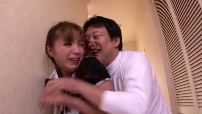 星崎アンリ×清掃業者

https://t.co/uGKfbprx6G