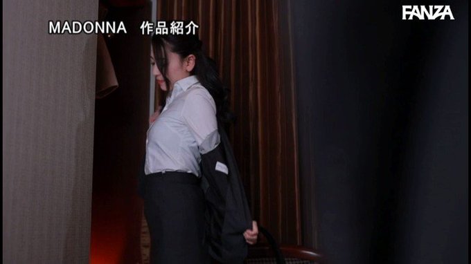 女上司とまさかまさかの相部屋宿泊

これは保存版でごわす
https://t.co/R1C3ddyf9u