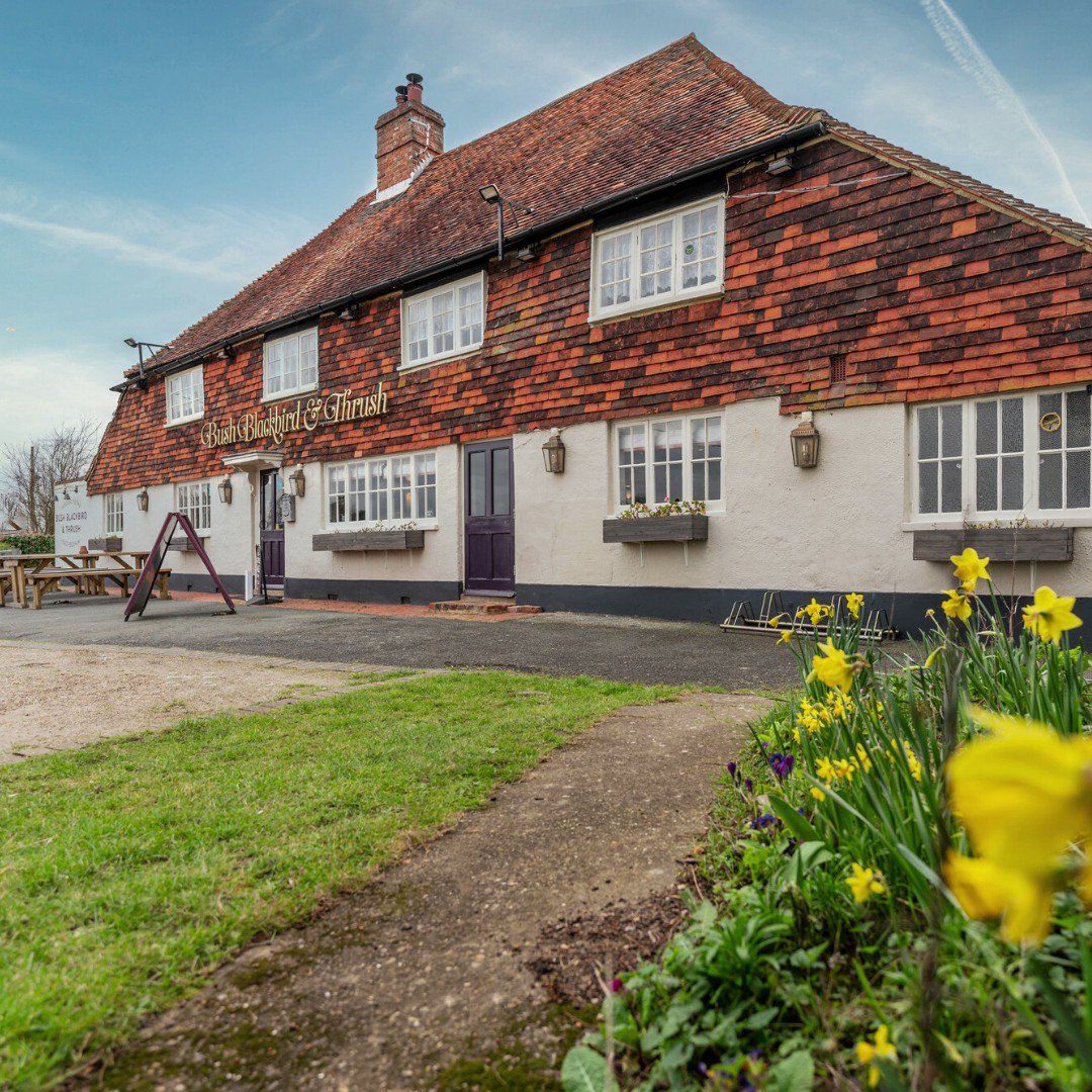 Friendly rural pub Bush, Blackbird and Thrush, East Peckham is serving up a tasty new menu, thanks to the arrival of Head Chef Claire Edwards, who trained at Chef Gordon Ramsay’s Tante Marie Culinary Academy, Surrey

Read more: https://t.co/TR5MRdFRbr 

To book, call 01622 871349 https://t.co/VU6EWzTQuD