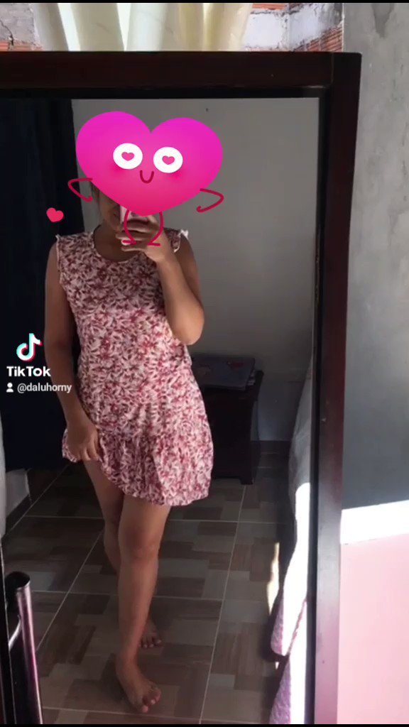 Dalu Horny’s pics and videos