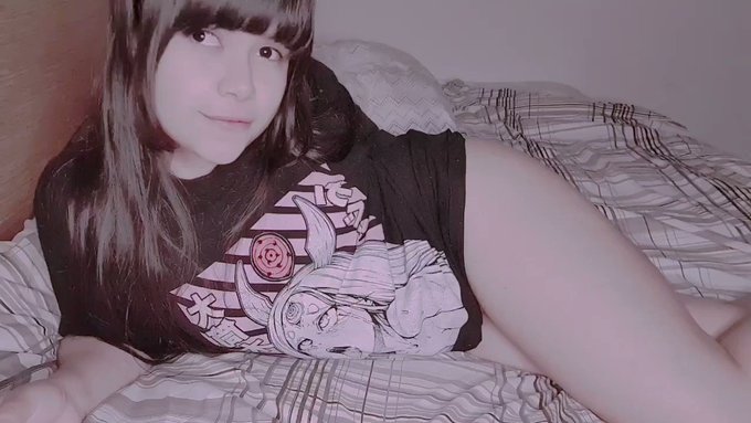 Hana 花’s pics and videos