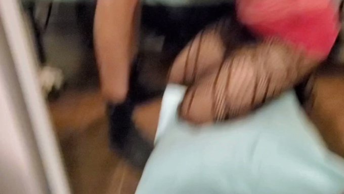 90 vids of me milking/fucking wit big dick studs in Orlando! $9.99 to watch my entire collection of facefucking