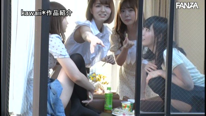 隣の家の4姉妹のことを覗いていたら、目が合ってしまいとんでもなくエロい展開になってしまう男の話です

これ、好きです。
https://t.co/U4RPFaGgsM