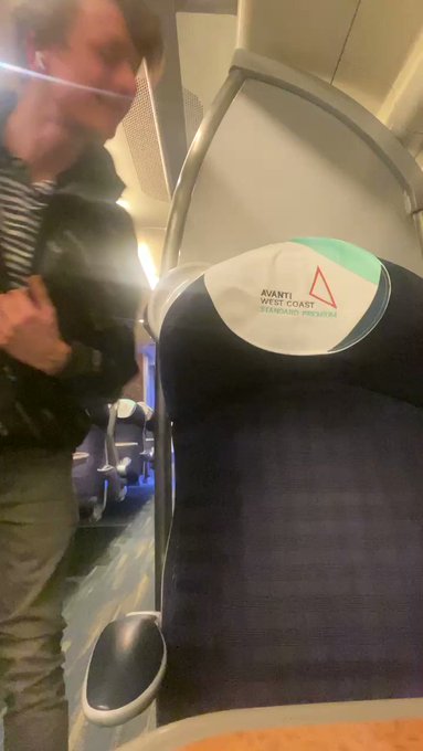 @ a porn star you wana see strip on a train https://t.co/MaTpg1x2N1