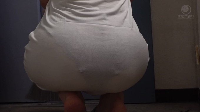 本日のセールAVはこちらです！
透けパンデカ尻妻の無自覚挑発に乗せられデカチン即ハメでイキ果てるまで鬼ピストンしまくって何回も中出しした。 黒川すみれ https://t.co/Atow1Qm93z