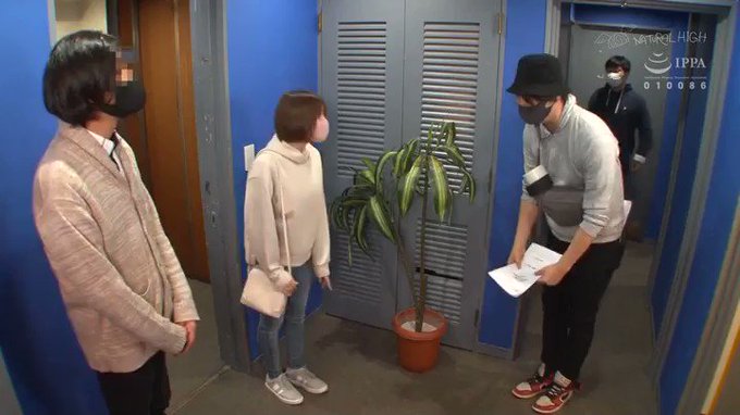 唯井まひろ×ナチュラルハイ これが噂の痙攣薬漬け水着モデル 絶叫10連続FUCK https://t.co/ewpglvl8Gg