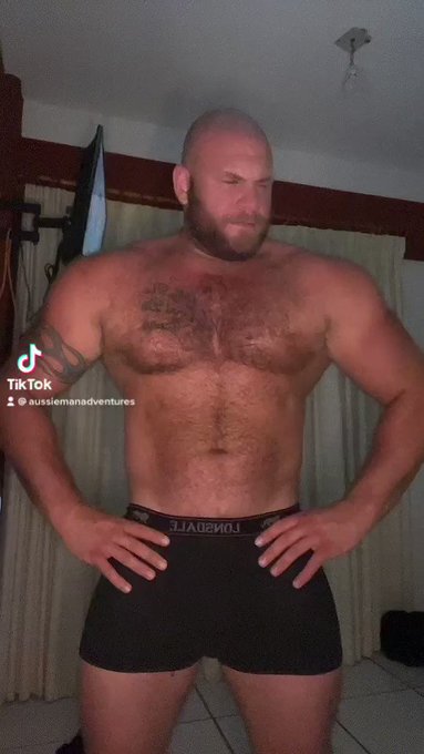 If you aren’t already go follow me on my new TikTok - AussieManAdventures 
#gaybear #gaybears #gaybeard