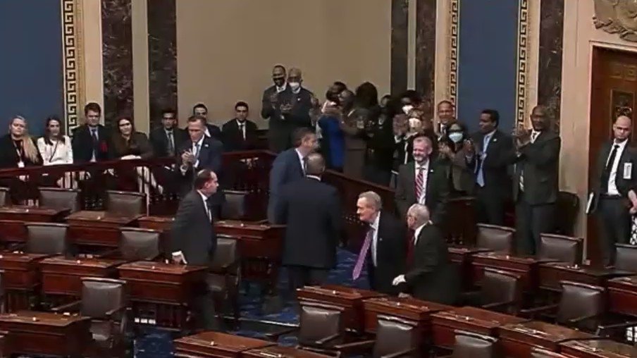 Mitt Romney Claps For Ketanji Brown Jackson As His GOP Colleagues Walk Out