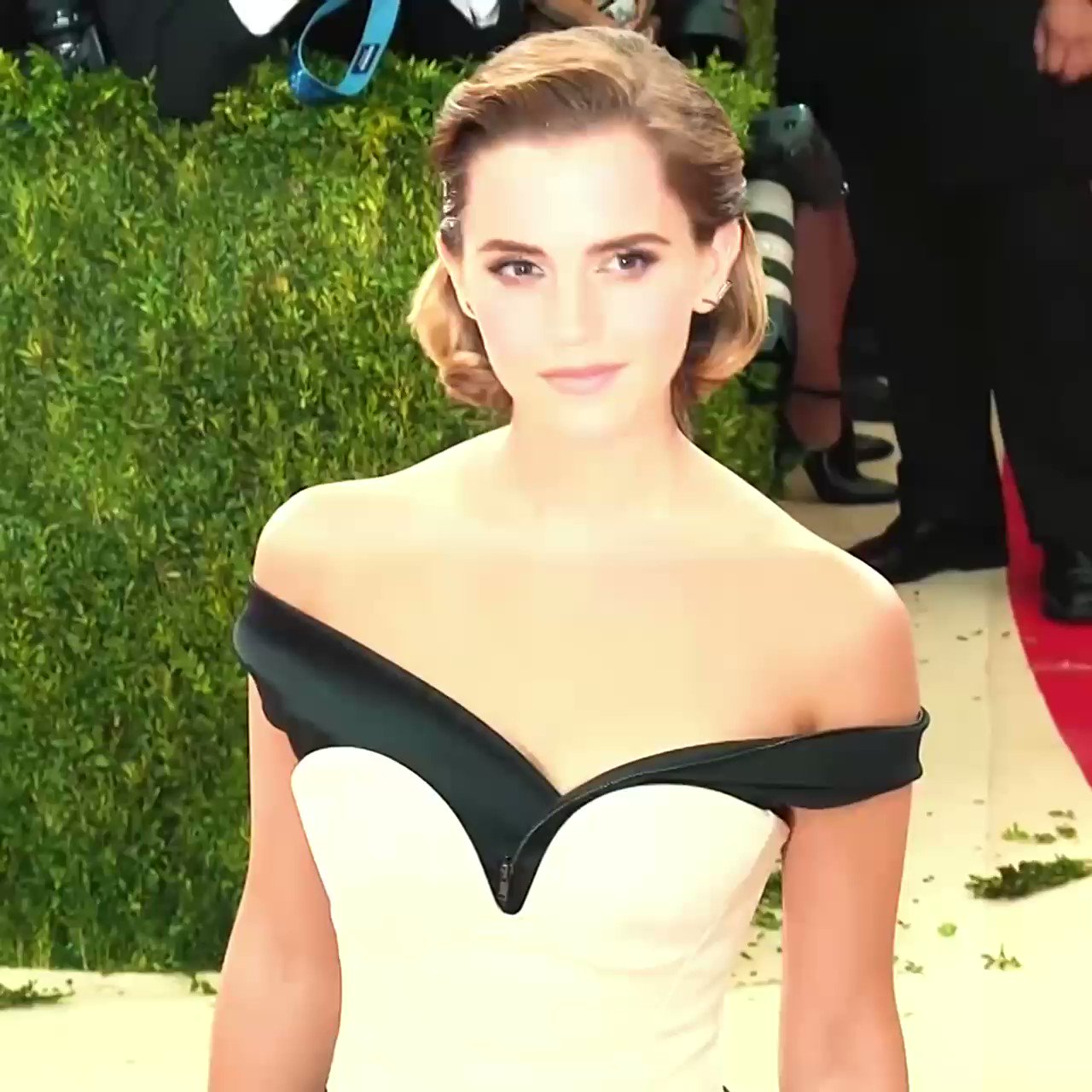 Happy 32nd Birthday Emma Watson!! 