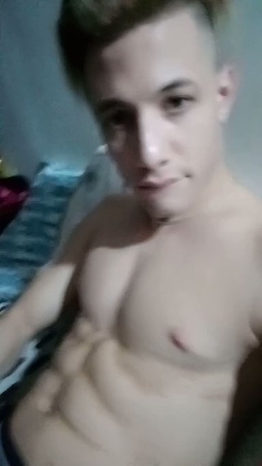 Hola bebes Soy Ayun ME DAN RETWEET Y AGREGAN??

 acá mi canal de videos:

https://t.co/1XcigusCmp

Mi