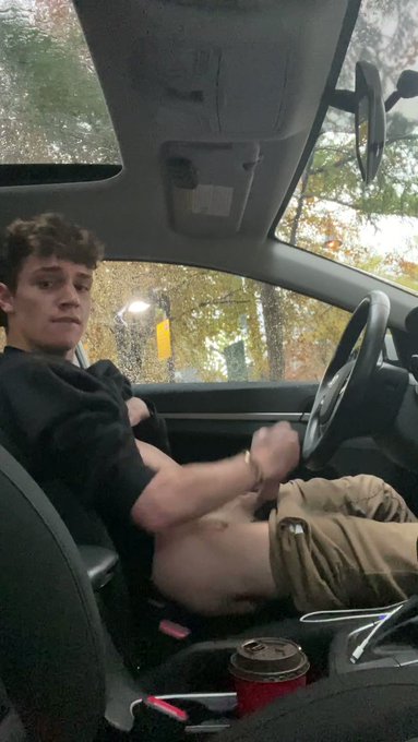 Jake Hill’s pics and videos