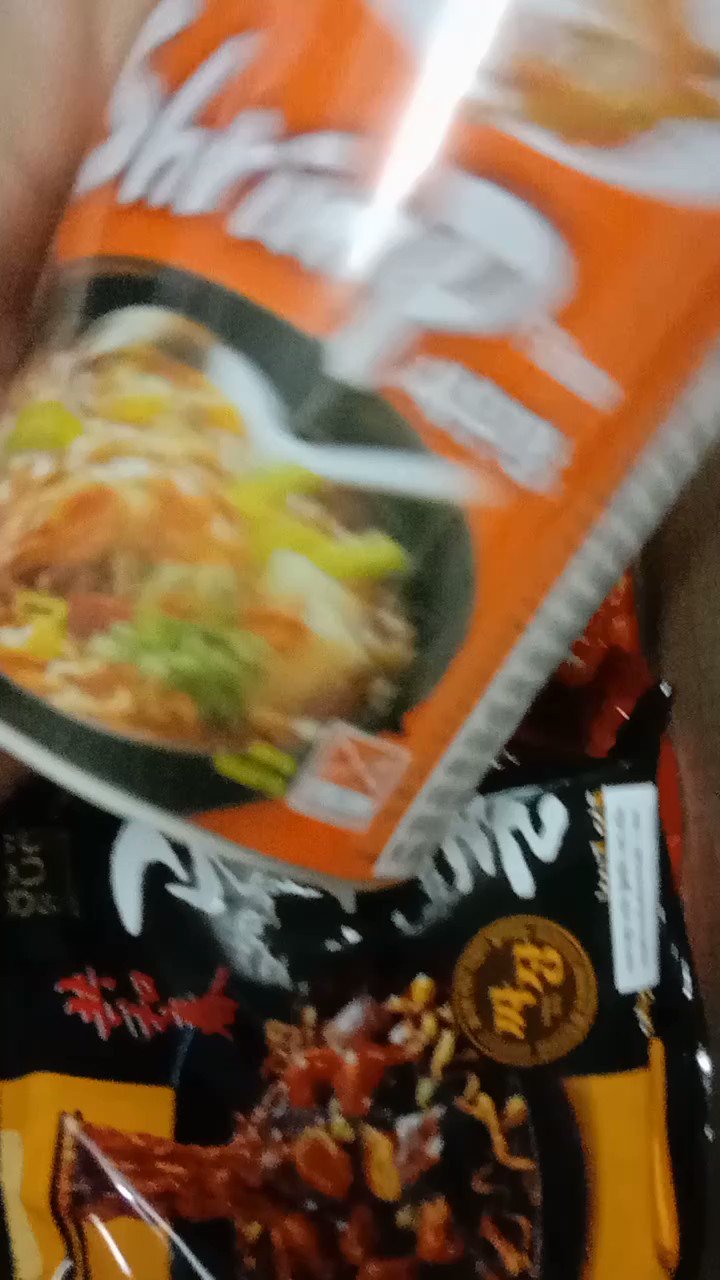 Woori Mart (WooriMartTH) / Twitter