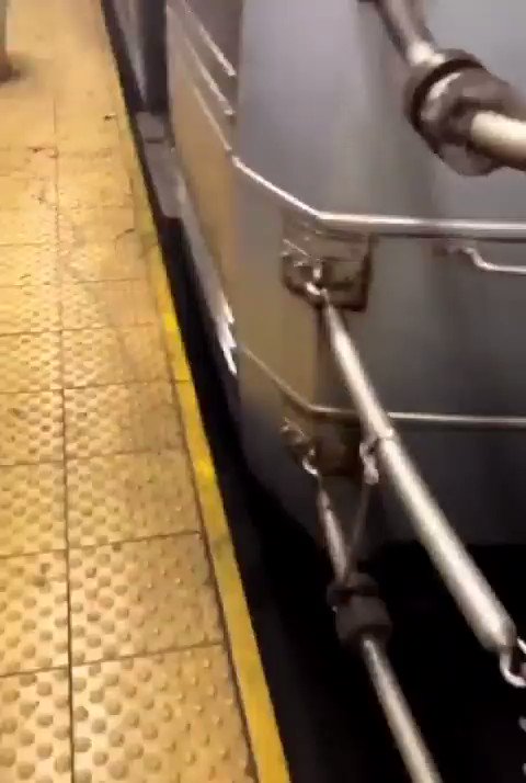 Re: [問卦] 紐約地鐵槍擊案為啥八卦完全沒消息