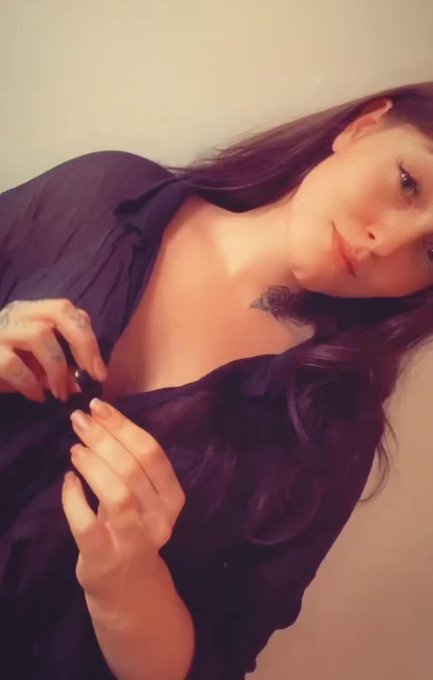 Goosebumps every time .. https://t.co/XSZWSPIegq<a href="/tag/linkinbio"class="tags"><span>#linkinbio</span></a><a href="/tag/porn"class="tags"><span>#porn</span></a><a href="/tag/nsfw"class="tags"><span>#nsfw</span></a><a href="/tag/hotgirls"class="tags"><span>#hotgirls</span></a><a href="/tag/slutty"class="tags"><span>#slutty</span></a><a href="/tag/filthy"class="tags"><span>#filthy</span></a>