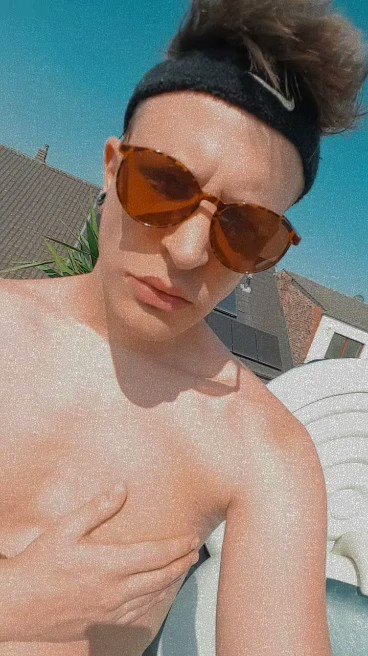 It was a hot sunny day todayl!! ???? @purelygayporn  @boyzspace @MeBU1978 @CuteHotBoys @FrenchGaymer