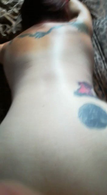 Scarlet_rouge’s pics and videos