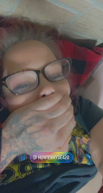??? https://t.co/JwwhTk9wN4  #bbw #bbwlove #bbwgram #fatgirl #altgirl #onlyfans #sluttymodels #sluttymomsofig