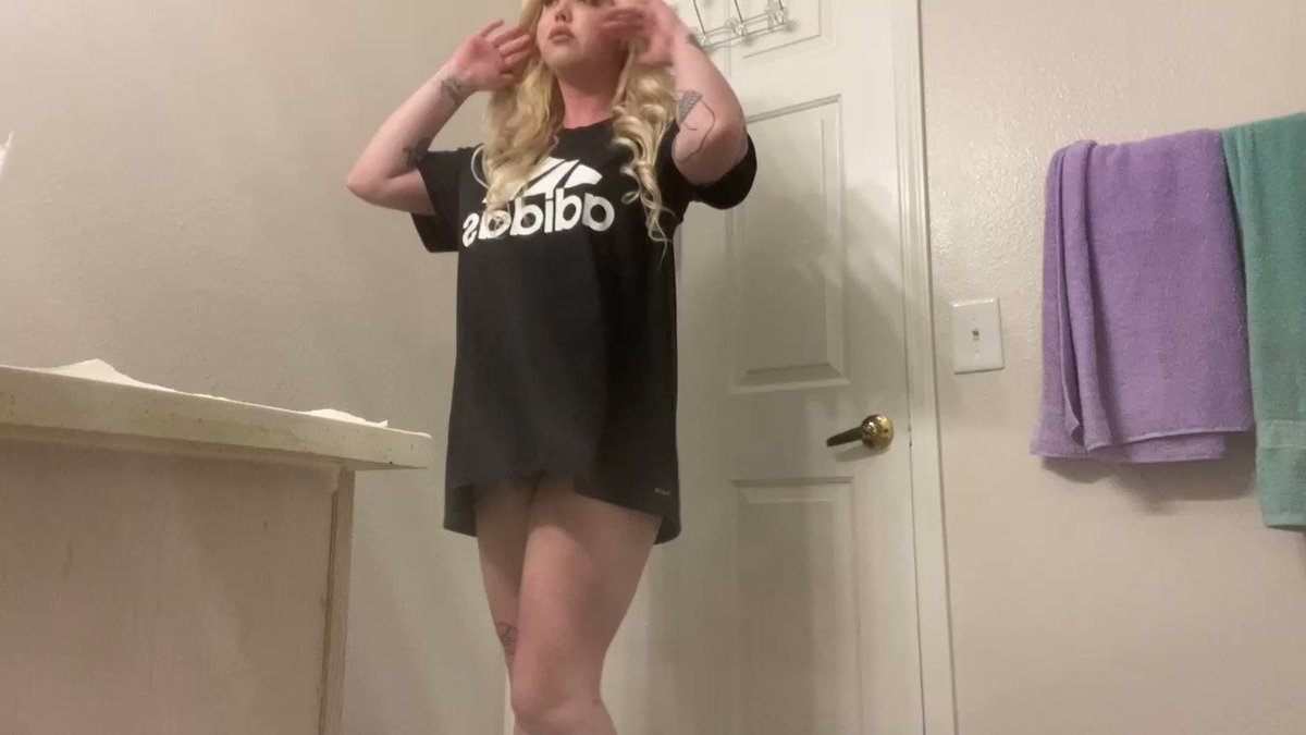 POV your gf just stole your tshirt and didnt realize you were watching her.