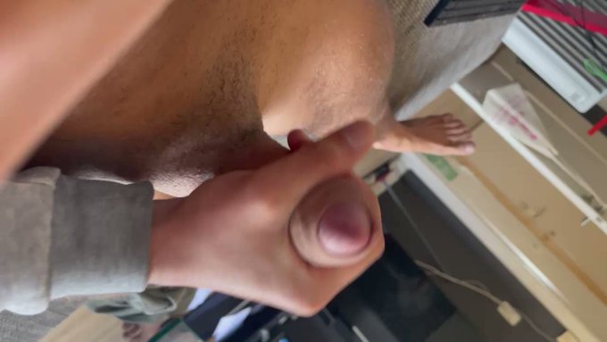 La cam&eacute;ra est all&eacute;e un peu dans tous les sens 🙈👅 Putin d&rsquo;&eacute;jaculation apr&egrave;s 4 jours de retenue avec pied