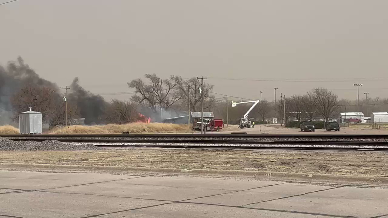 Reed Timmer, PhD on Twitter "Brush fire has formed just upwind from