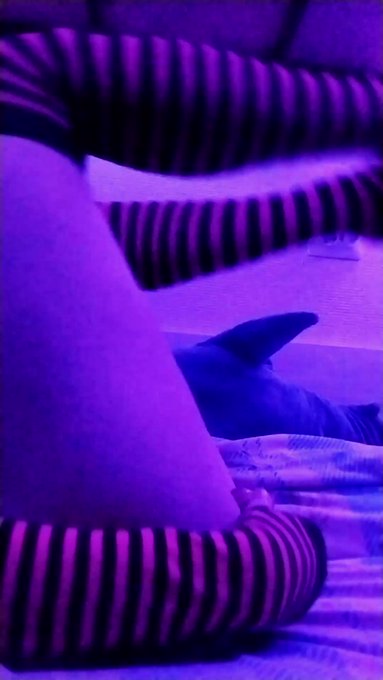 I wasn't even planning to cum, but that strange feeling from the cock pushing on me from the inside.
