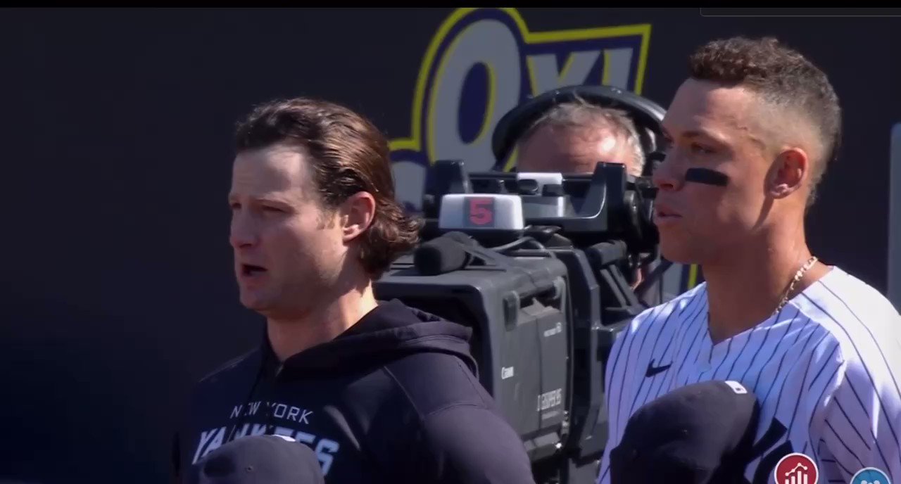 [分享] Gerrit Cole認真唱歌