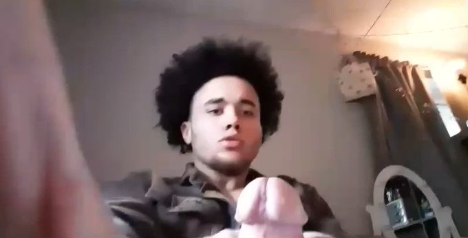 Ever seen a GoPro cumshot?🥛 https://t.co/saO20oOVTI
