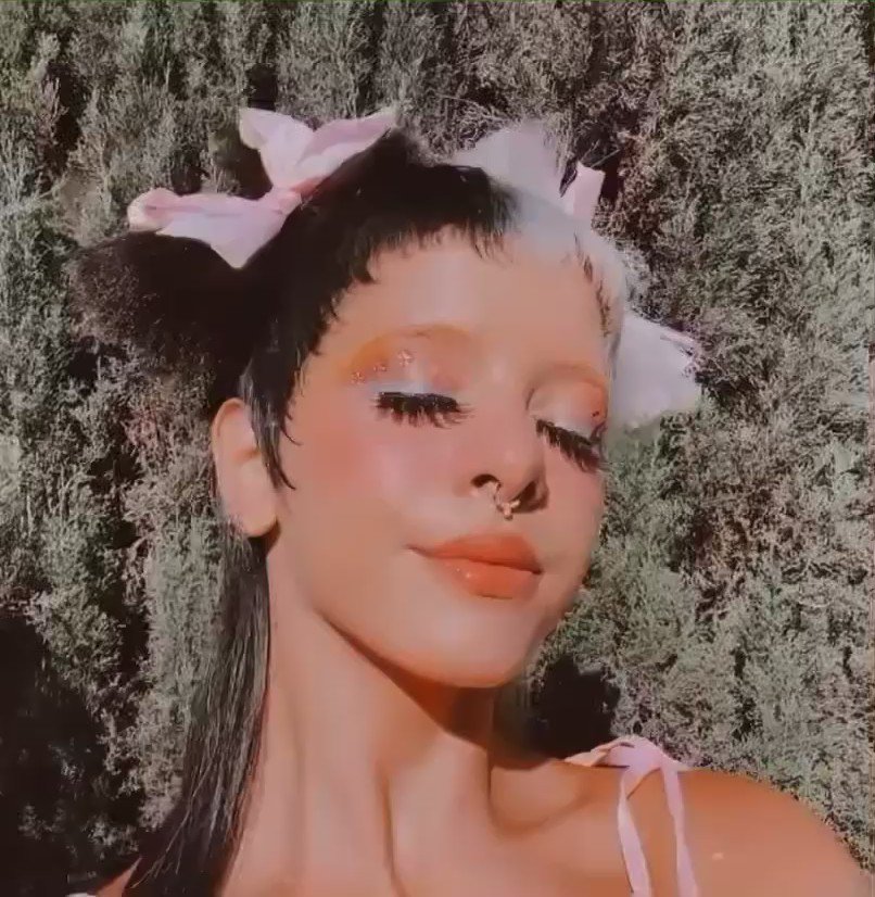 HAPPY BIRTHDAY MELANIE MARTINEZ   
