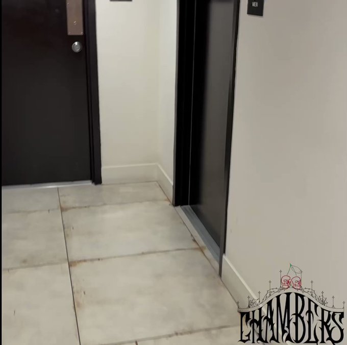 Couldnt help but sneak into the mens br for some fine dick @rickybehavior https://t.co/GIU85WnTZh