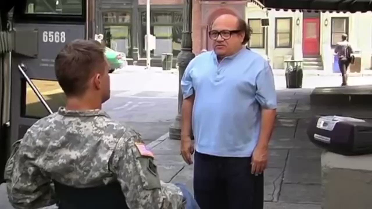 Songs That Should Replace the US National Anthem (newnatanthem) / Twitter