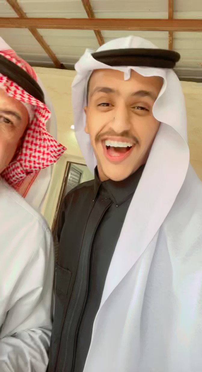 ZakariyA on Twitter "كل عام وانتم بخير 😂🎉 مع الوالد القايد 😂🤍 https
