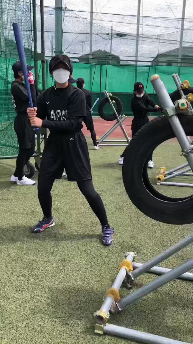 ソフトボールのバッティングのコツとは 初心者のフォームの基本を紹介します やきゅぶろ ソフトボールのバッティングのコツとは 初心者のフォームの基本を紹介します やきゅぶろ