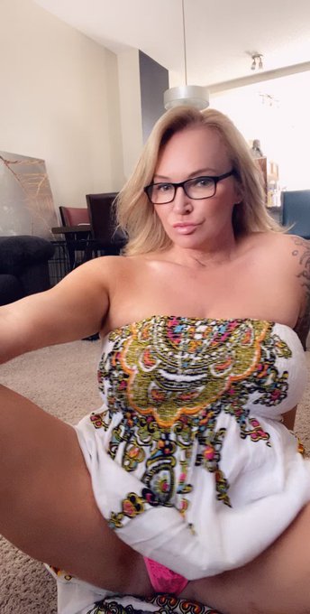 #JusticeforSpongebob https://t.co/NjqdMq0WEB<a href="/tag/justiceforspongebob"class="tags">#JusticeforSpongebob</a>