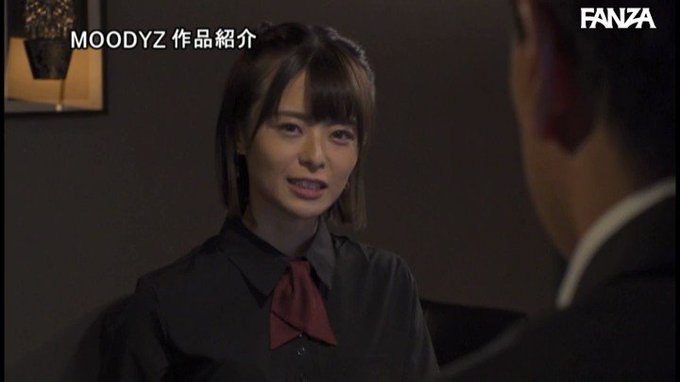 「店長、今日は帰らせないから…」

既婚の店長に恋をする女子アルバイトが、閉店直後に店長と密になる話です。

 https://t.co/a1AB27WvvA
